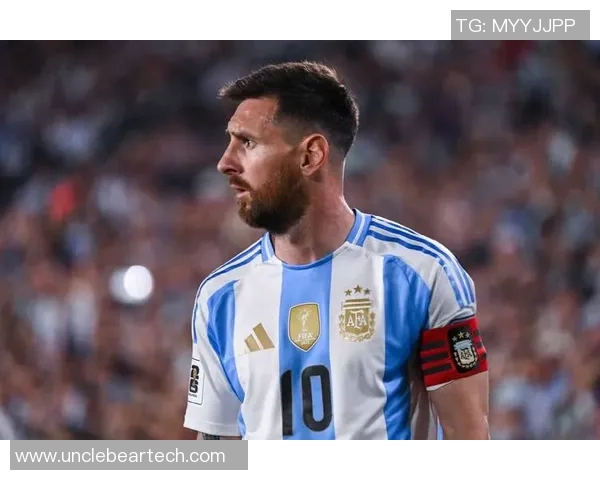 西甲新星亚马尔获斯内德盛赞：巴萨小将有望超越梅西